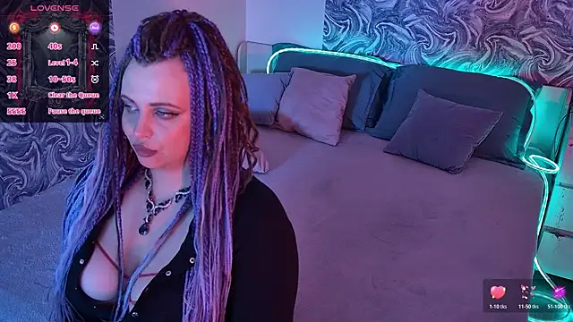 Chatroom XXX en direct de Miss_Maya_Mils