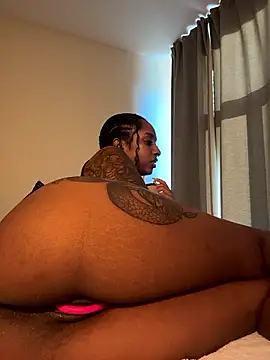 Your_Paris' Webcam Show