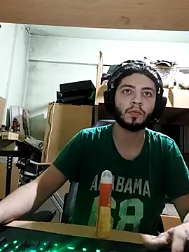 kleineid77 Adlı Modelin Web Kamerası Şovu