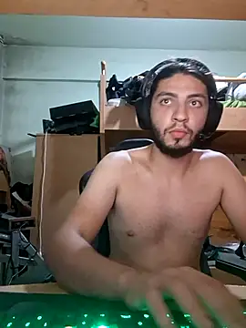 kleineid77 Adlı Modelin Web Kamerası Şovu