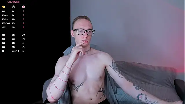 Alex_silent Pertunjukan Webcam