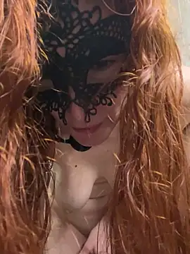 Miacarry Adlı Modelin Web Kamerası Şovu