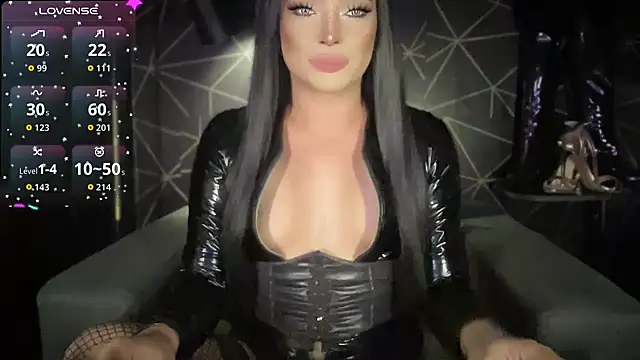 myfruitisswelling's Webcam Show