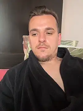 Show de Huge_cock22cm na webcam