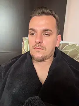 Huge_cock22cm Webcam show