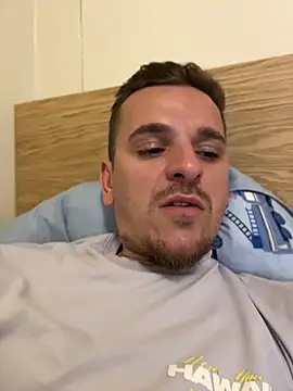 Show de Huge_cock22cm na webcam