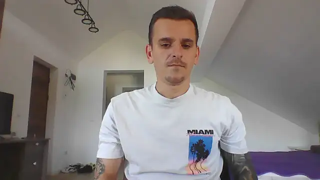 Huge_cock22cm Webcam show