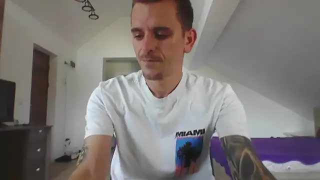 Huge_cock22cm Webcam show