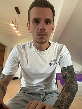 Huge_cock22cm Webcam show