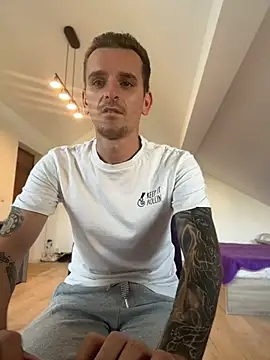 Huge_cock22cm Webcam show