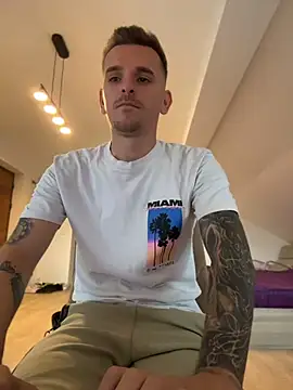 Huge_cock22cm Webcam show