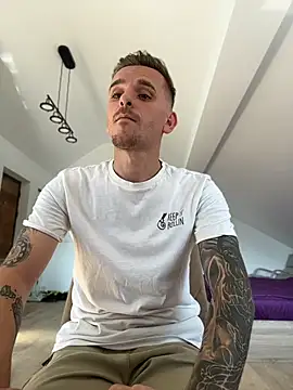 عرض كام Huge_cock22cm
