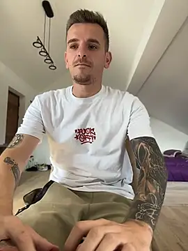 Huge_cock22cm Show Webcam
