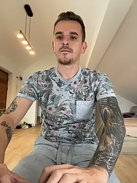 Huge_cock22cm Webcamshow