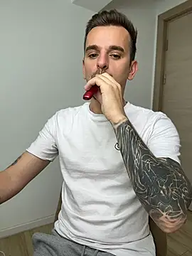Huge_cock22cm Webcam show