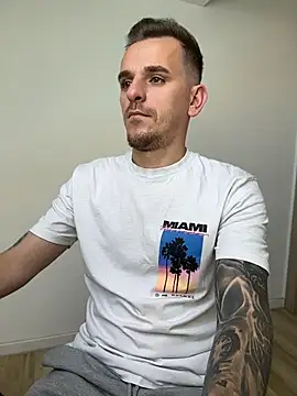Huge_cock22cm Webcam Show