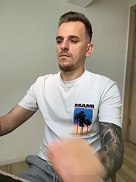 Huge_cock22cm Webcam show