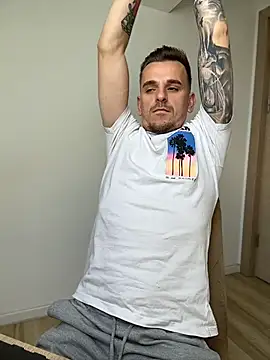 Huge_cock22cm Show Webcam