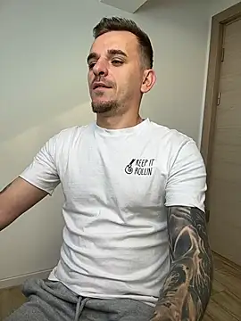 Вебкам-шоу Huge_cock22cm