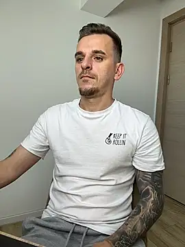 Huge_cock22cm – webcam-show