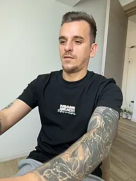 Webkamerová show Huge_cock22cm