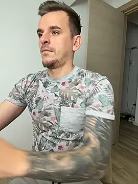 Show modela Huge_cock22cm na web-kameri