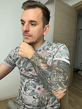 Huge_cock22cm Webcam show