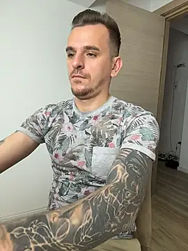 Huge_cock22cm Webcam show