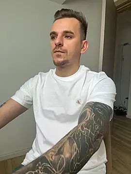 Huge_cock22cm Webcam show