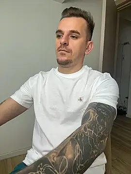 Huge_cock22cm Webcam show