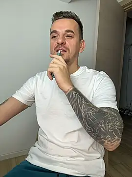 Huge_cock22cm Webcamshow