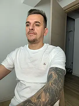 Huge_cock22cm – webcam-show