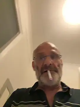 ShyDave81n Webbikameraesitys