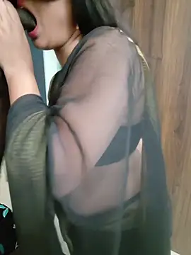 Decent-Couple-telugu Show in webcam