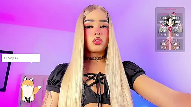 ladytslatina: διαδικτυακό σόου στην κάμερα