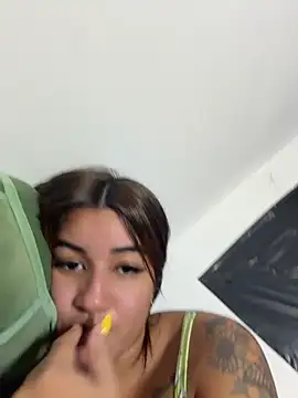 Little_Gaby_'s Webcam Show