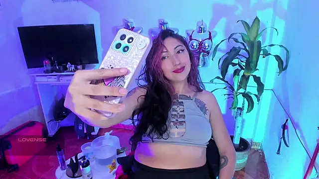 Chat XXX Live LucyStrike_