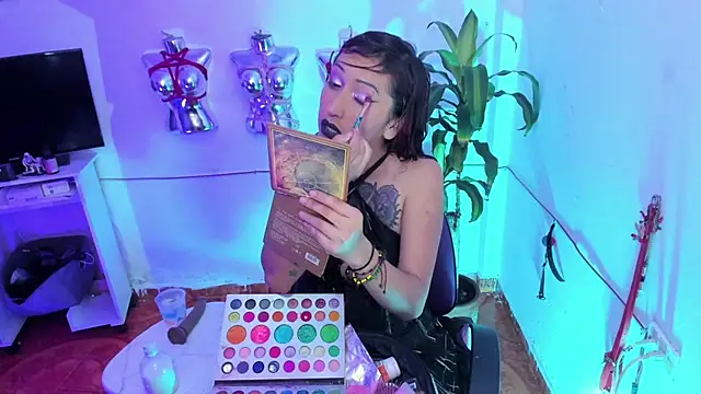 Chat XXX Live LucyStrike_