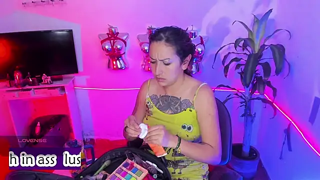 LucyStrike_'s Webcam Show