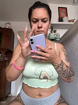 Luccreccia_ Webcam-Show