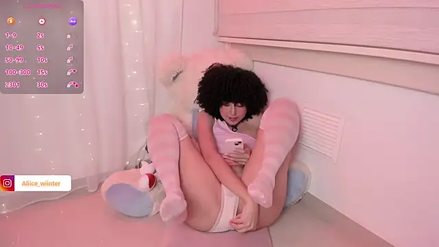 Alice_winter_ live XXX chat