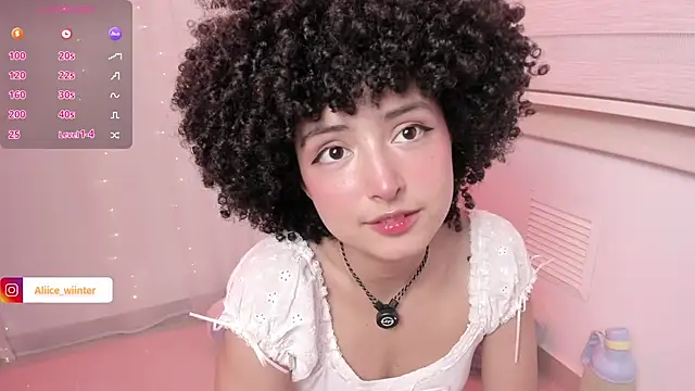 Alice_winter_ XXX чат на живо