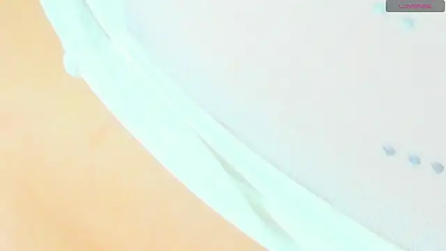 Natasha_Colins1n Webbikameraesitys
