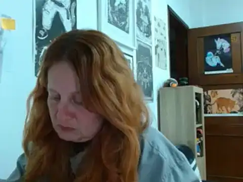 צ'אט XXX בשידור חי של ViioletaMora