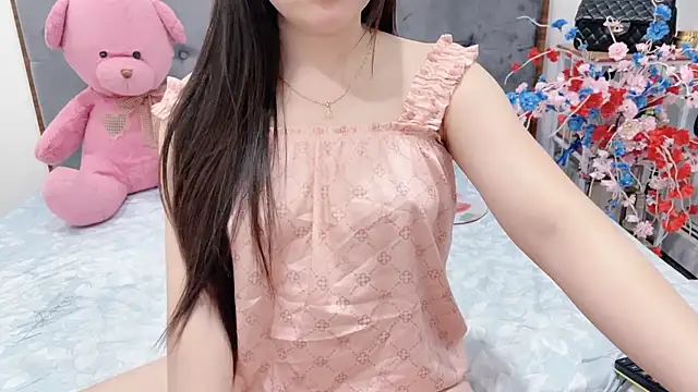 Funikio 现场性爱视讯表演