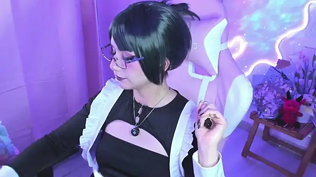 HoornyMoon – Live XXX-chat