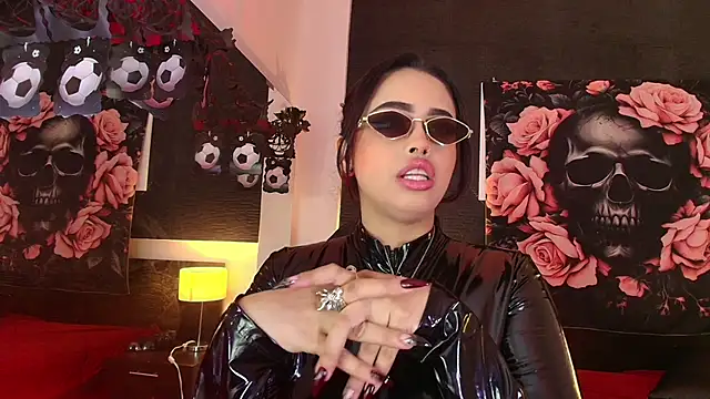 Czat XXX na żywo – EvaaFoxxy1
