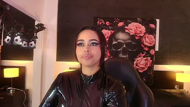 EvaaFoxxy1's Live XXX Chat