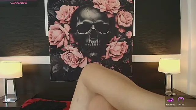 EvaaFoxxy1's Live XXX Chat