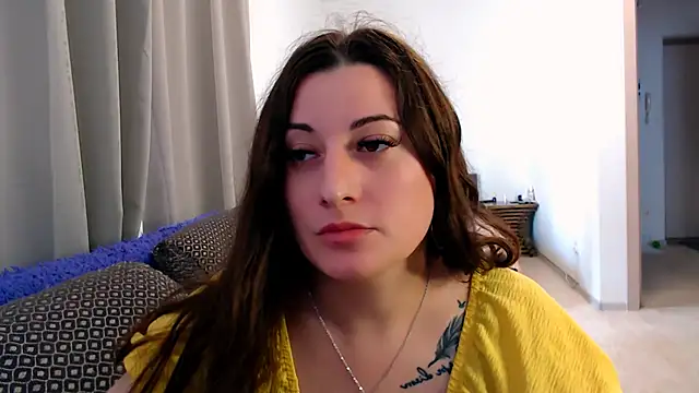 Helen_Adams_ Live XXX-chat